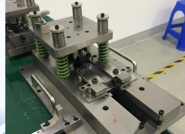 发卡线3D2D成型治具